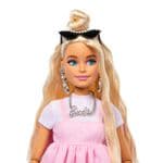 Barbie Deluxe Cabelo Loiro Vestido Rosa com Laço - Mattel